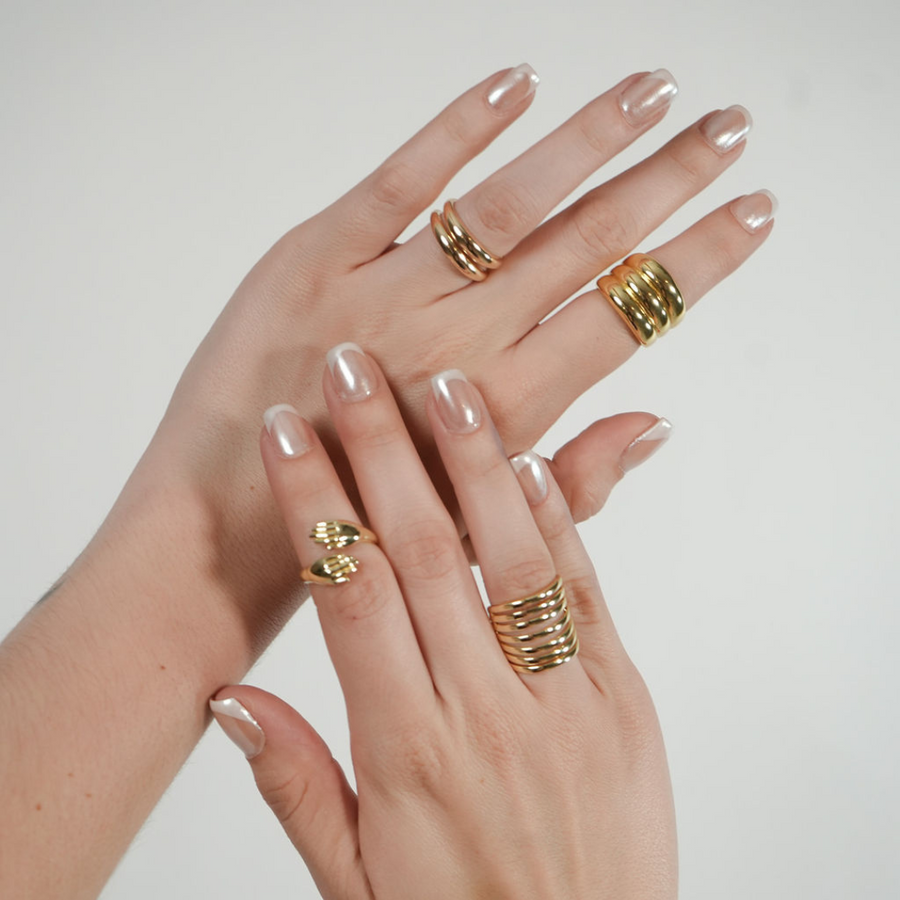 Anillo Dorado Doble – Minimalismo que impacta