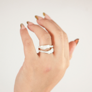 Anillo Abierto Marmoleado – Arte en tus manos