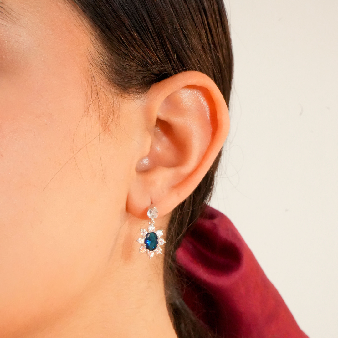 Aretes Gota Real – Un Clásico que Nunca Falla