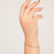 Pulsera de lentejuelas en plata 925 con rodio – Diseño delicado con dijes móviles