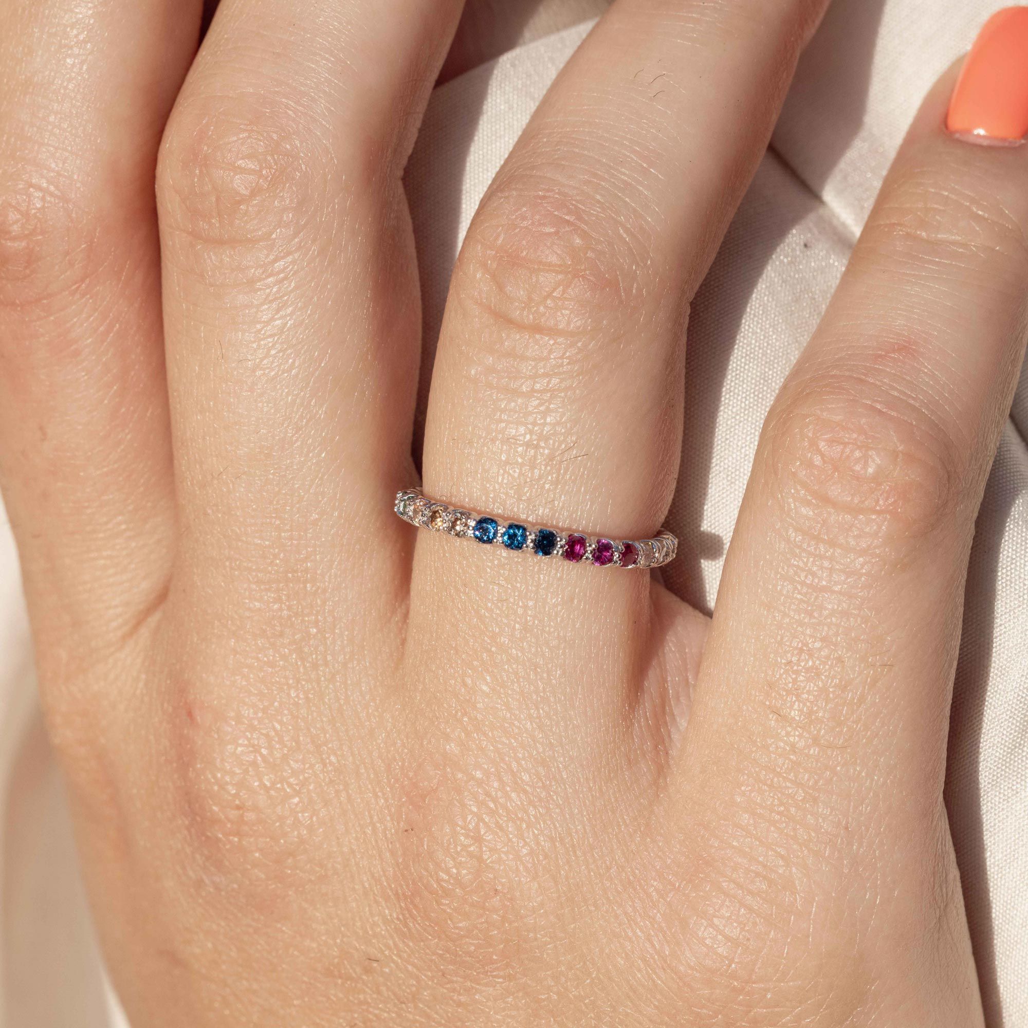 Anillo Banda Multicolor en Plata 925 – Color que ilumina