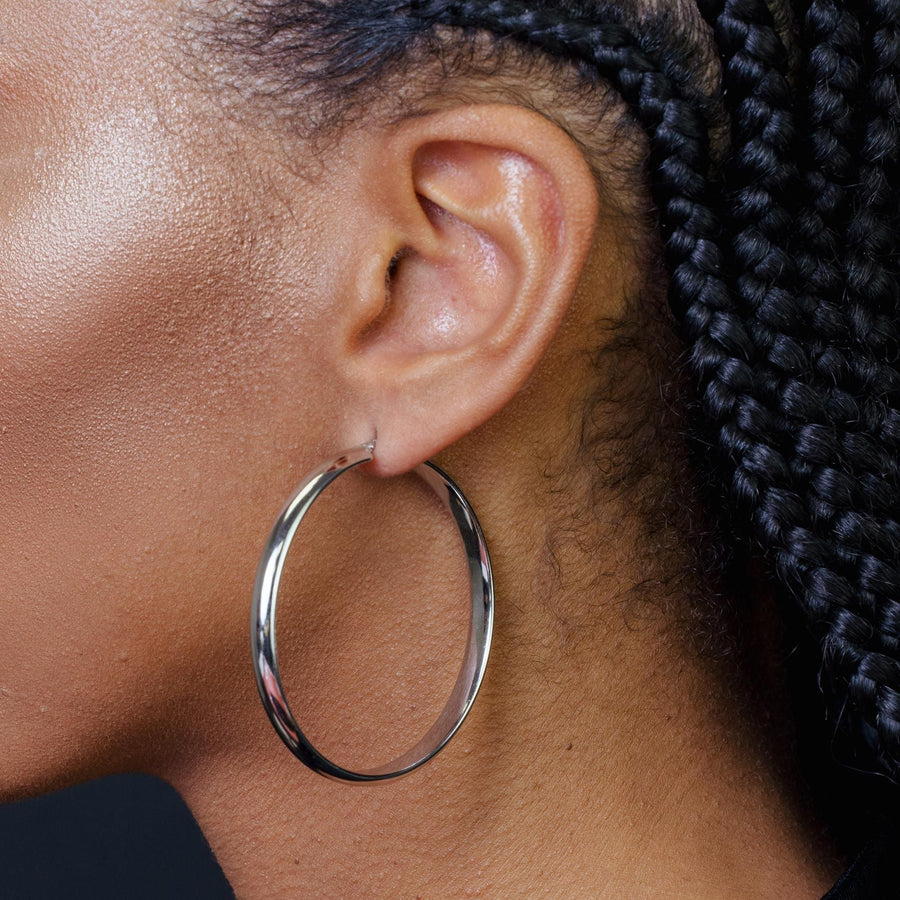 Aretes Aro Media Caña de 5 mm en Plata 925 – Sofisticación atemporal