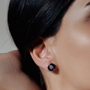 Broqueles Blanco y Negro en Plata 925 – Contraste divertido