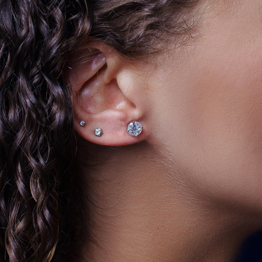 Broqueles de Moissanita en Plata 925 – Brillo con halo