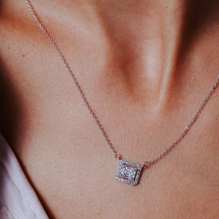 Collar Cuadrado con Circonitas Baguette - Plata 925 con Rodio