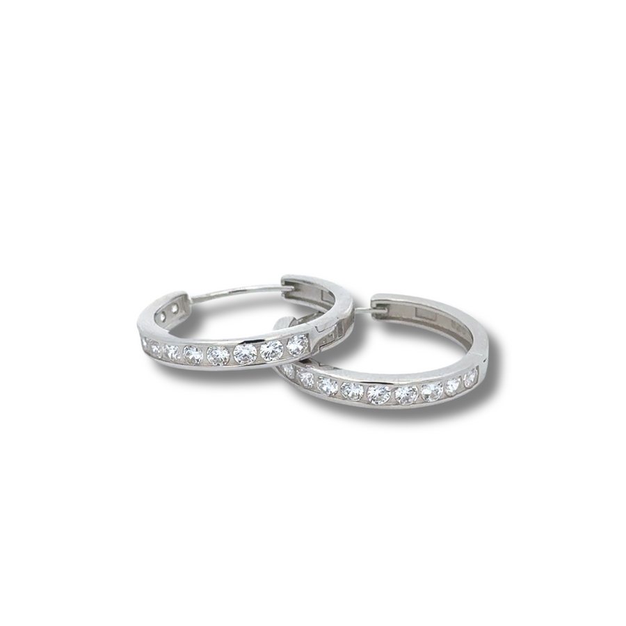 Arracadas de plata con rodio y zirconias engastadas tipo canal