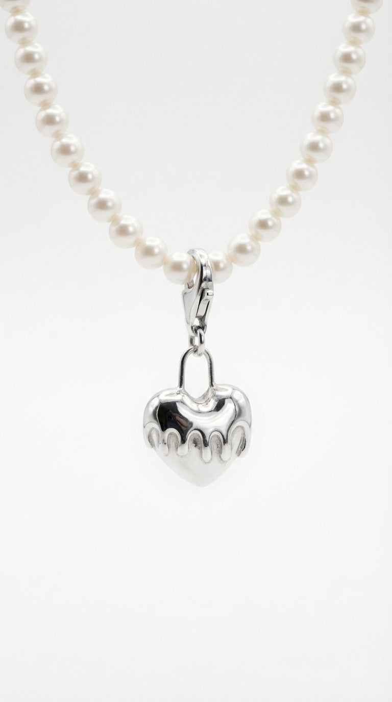 You Melt My Heart  Charm de Plata Sólida · First Drop